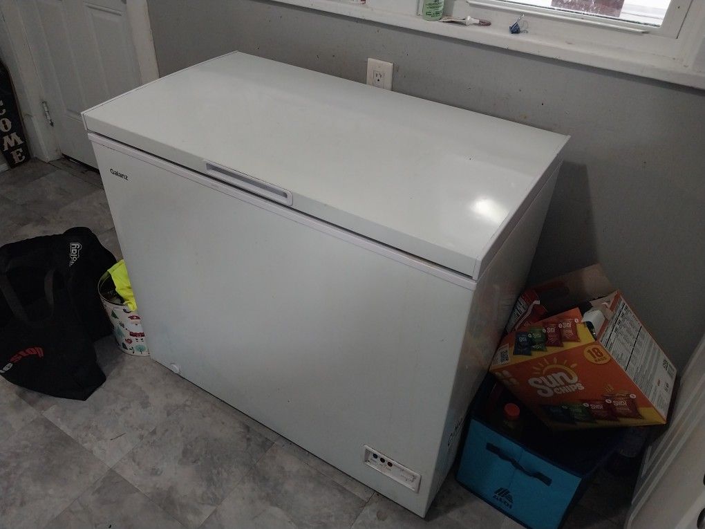 Deep Freezer - Galanz