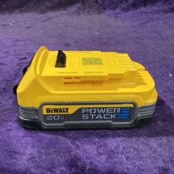 🧰🛠DEWALT 20V MAX XR POWERSTACK Compact Lithium-Ion 1.7Ah Battery-NEW!-$65!🧰🛠