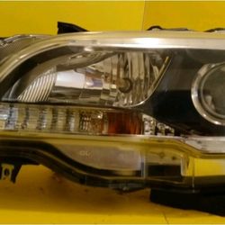 2015 2016 2017 Subaru Legacy Outback Headlight Left LH Driver OEM Halogen USED