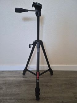 Bosch Contractor Tripod – Great Condition