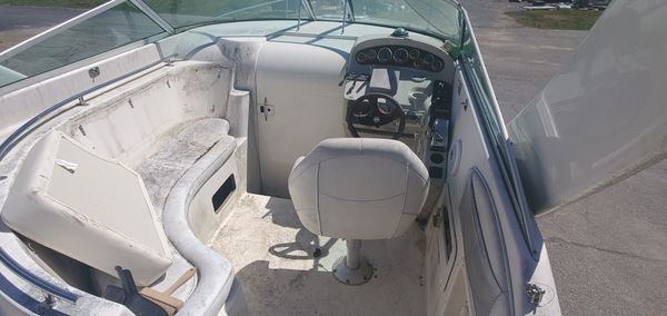 2001 rinker 27 ft with trailer