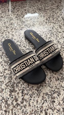 Woman sandals