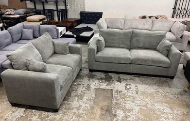 New corduroy couch and love seat set / free delivery