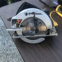 Black And Decker Saw