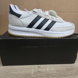 Woman's Adidas Cloudfoam Shoes Run 70's 2.0