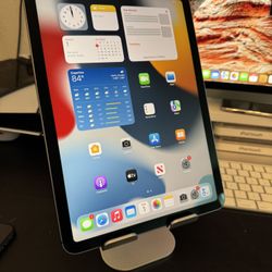 Apple iPad Air 4th gen 64GB WiFi+Cellular 30 day warranty. Like new!