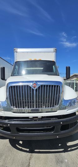 2021 Internacional Mv