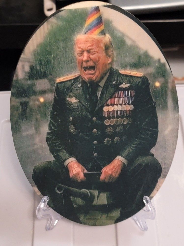 Custom Graphic 6"x 4" Oval Plaque Crying Donald Trump