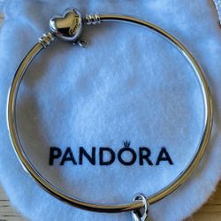 Infinity Heart Clasp Bangle Bracelet Sterling Silver