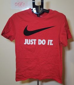 Nike The Nike Tee Red T-shirt - Size M (0561)