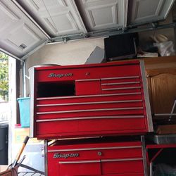 Snap On  Tool Box .for Sale, Make Ofer. 11 Doors 