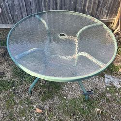Round Glass Patio Table 