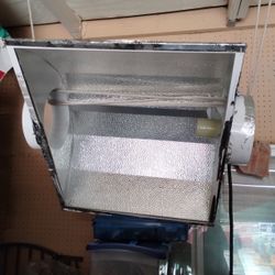 Solis-tek Digital Ballast. 