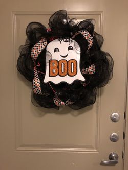 Halloween wreath 18 inch