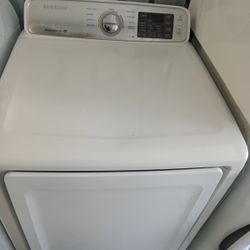 SAMSUNG KING CAPACITY DRYER 