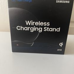 Samsung Fast Charge Wireless Charging Stand Qi