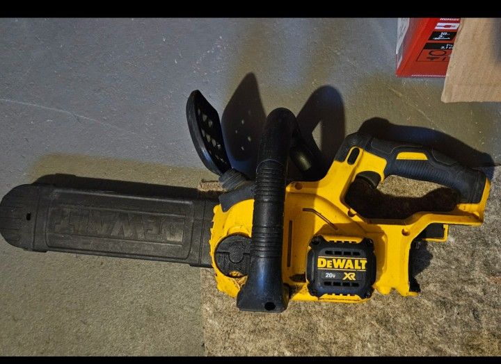 Dewalt Xr Chainsaw