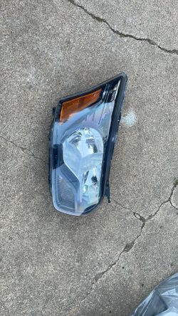 2024 Ford Transit 2500 Right Headlight