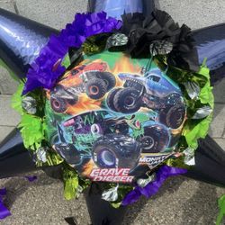 Monster Jam Bola Star Pinata