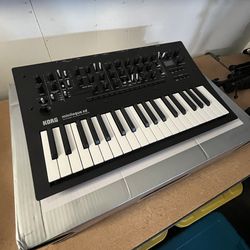 Korg Minilogue XD