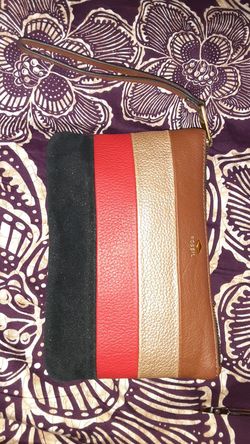 Fossil wristlet