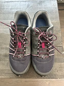 Columbia Sneakers