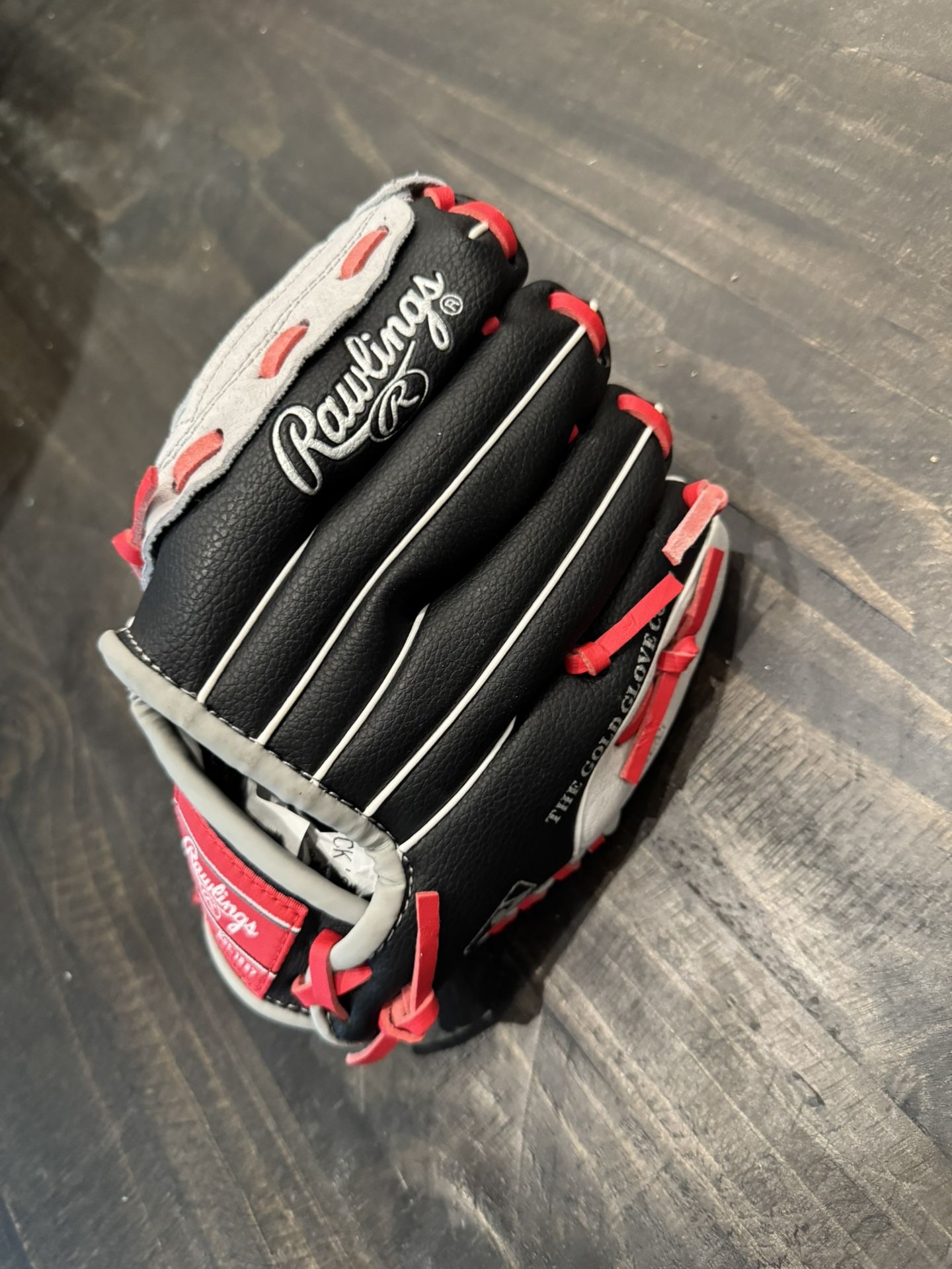 Rawlings Baseball Glove