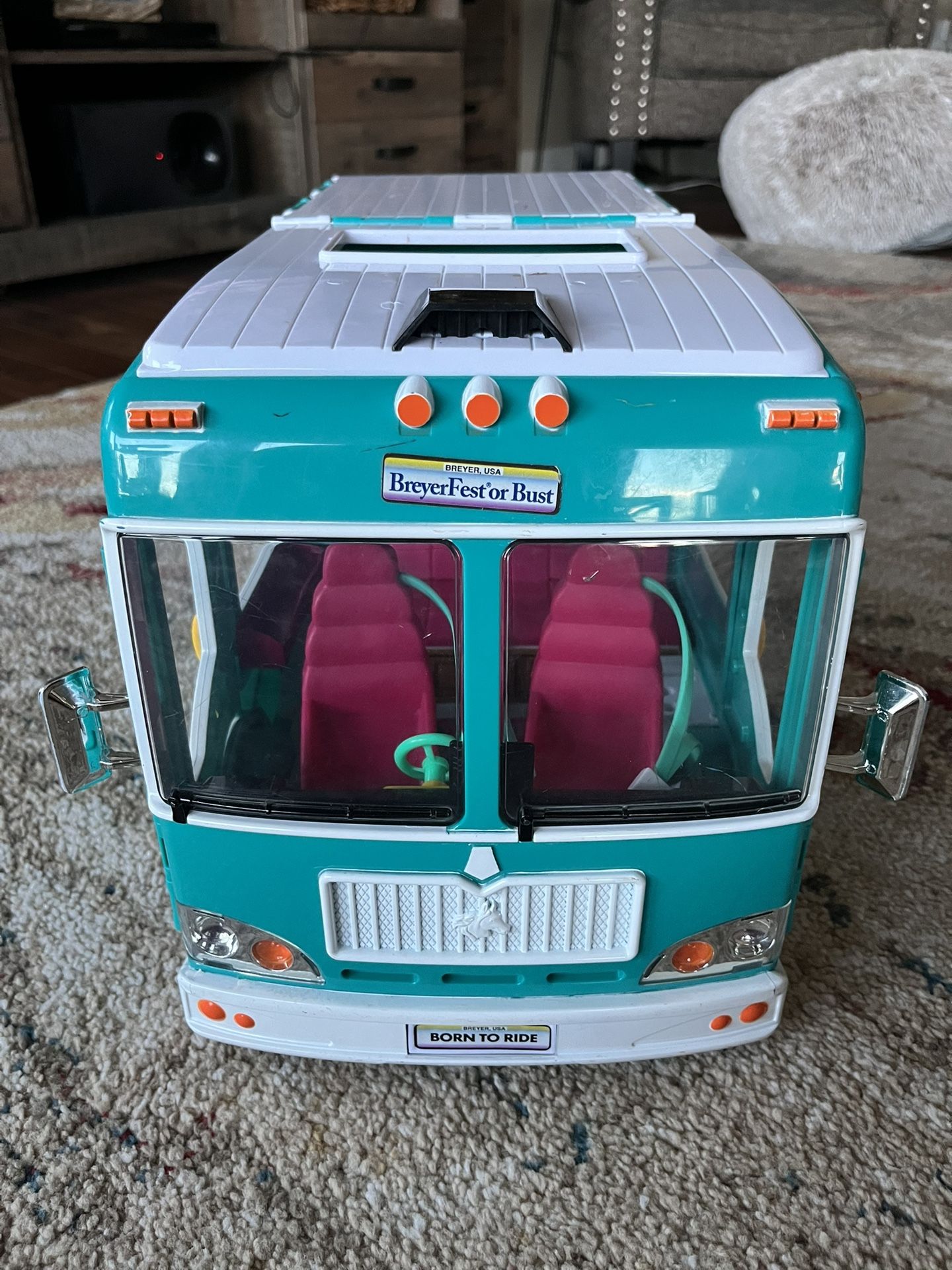 Breyer Cruiser RV Camper