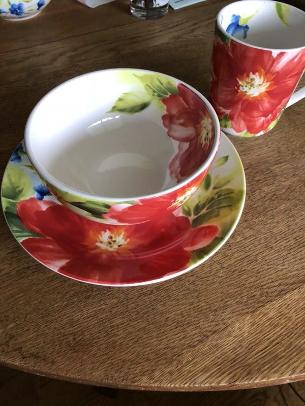Pier 1 Ironstone Dishes - AMELIA - Plates, Bowls, Mugs +