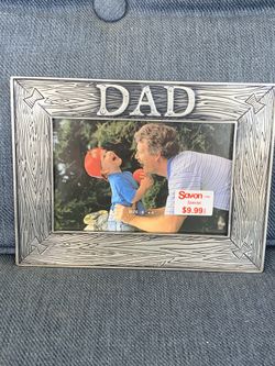 “DAD” Metal Frame