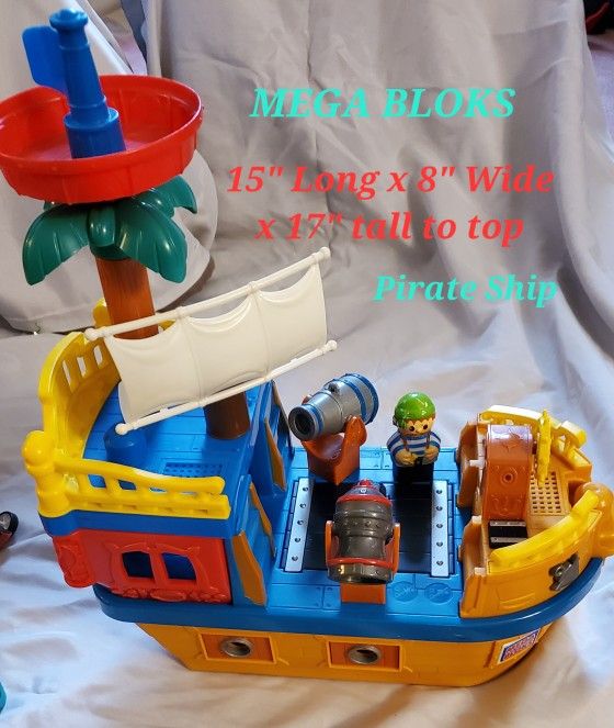 Mega Bloks Pirate ship play  toy or young children Interchangable parts for hours of boys fun toy..with hidden compartments