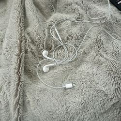 Iphone headphones 