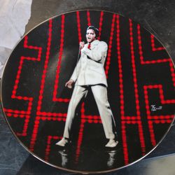 New Elvis Presley Collector Plate 
