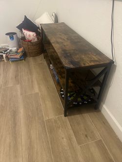 TV STAND