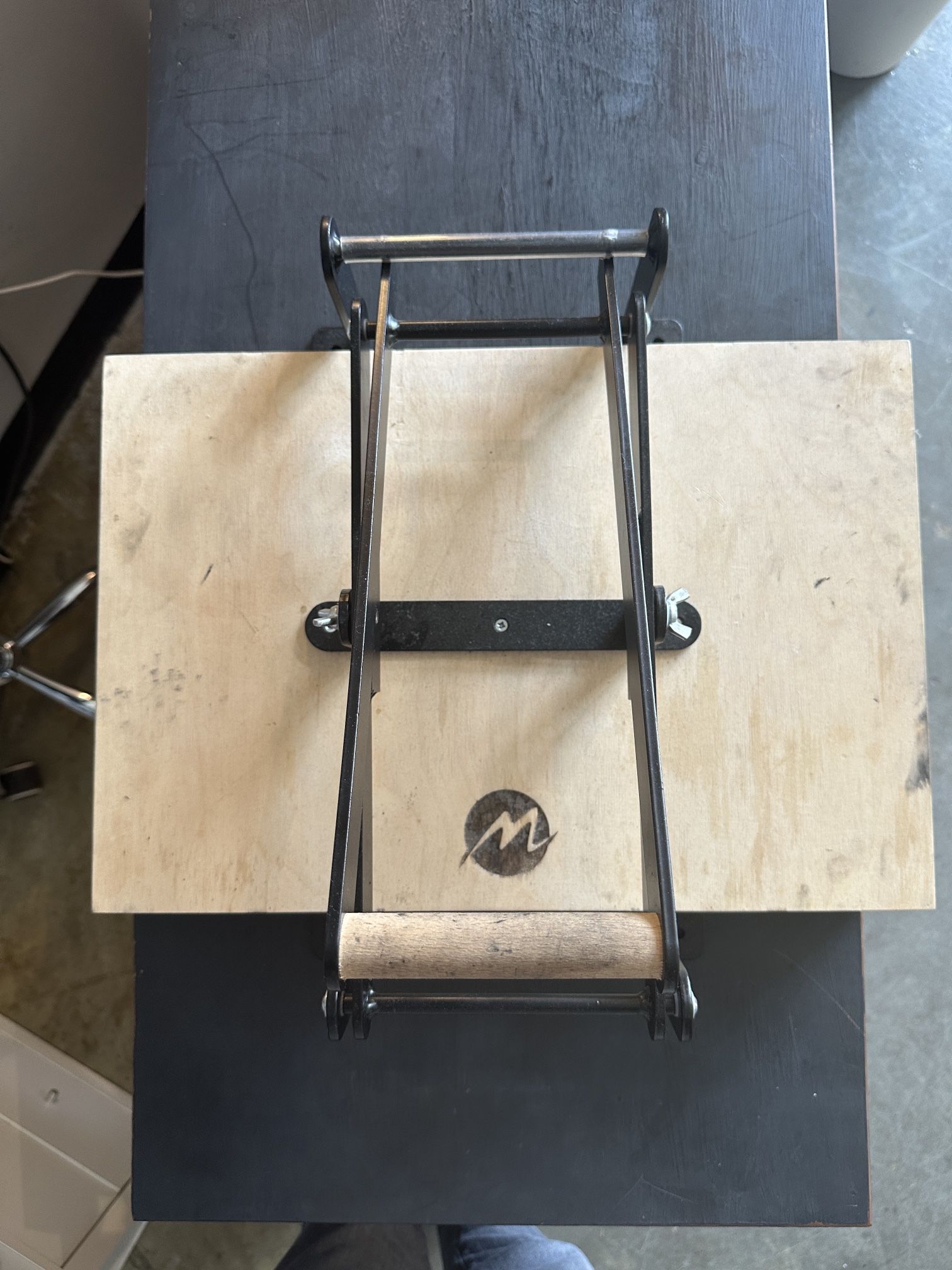 Heavy-Duty 19” x 13.5” Metal Lino Press Printer – Ideal for Printmakers
