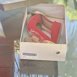 Brand New In The Box Never Use Nice Red Heels 👠 