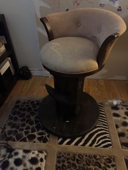 Custom made spinning bar chair