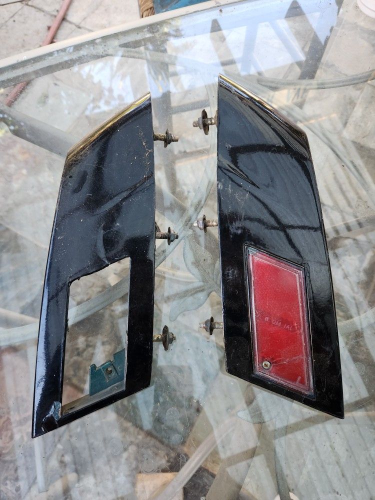 1978 Monte Carlo Taillight Corner Extensions