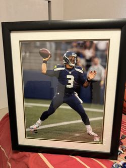 RUSSEL WILSON PRINT
