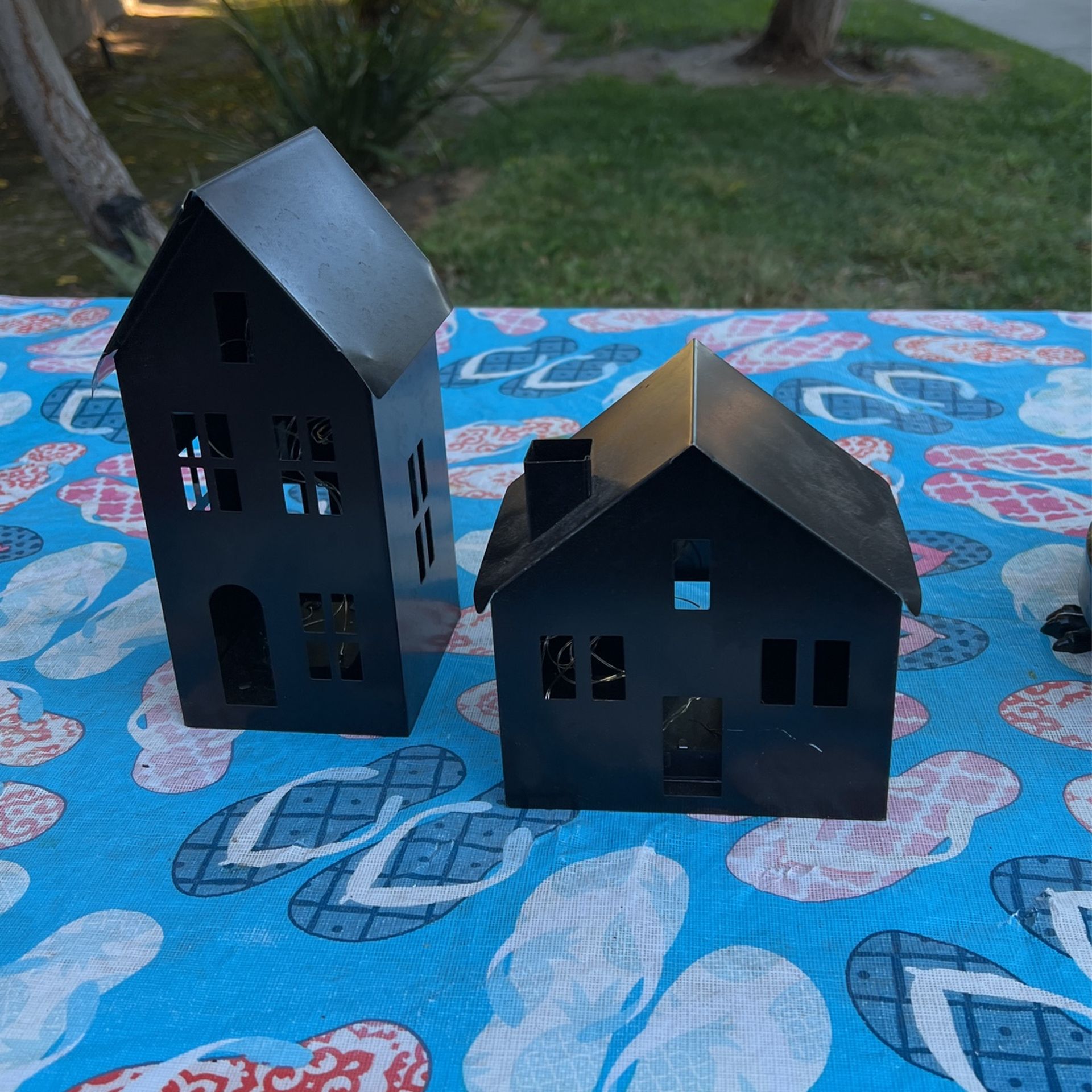 Light Up House Decoration