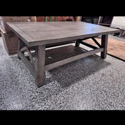 Coffe Table And End Tables ( Real Pine Wood) 