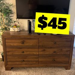 Used Brown 6 Drawer Dresser With Mirror $45