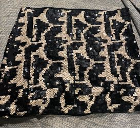 Sequins black and gold mini skirt