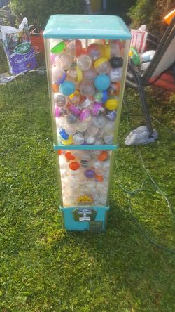 Capsule machine