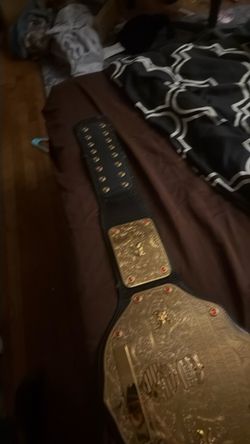 WWE World Heavyweight Championship Replica Belt