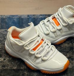 Air Jordan 11 Low Bright Citrus