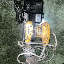 Dewalt Sander And Charger 