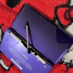 Nintendo 3DS Purple