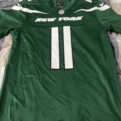 New Nike Men’s Small Johnson Jersey