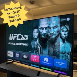 Samsung QLED 65” Smart TV HDR UHD 4k! Excellent picture